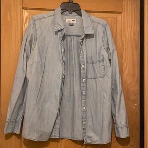 Light Denim Button Up Women’s